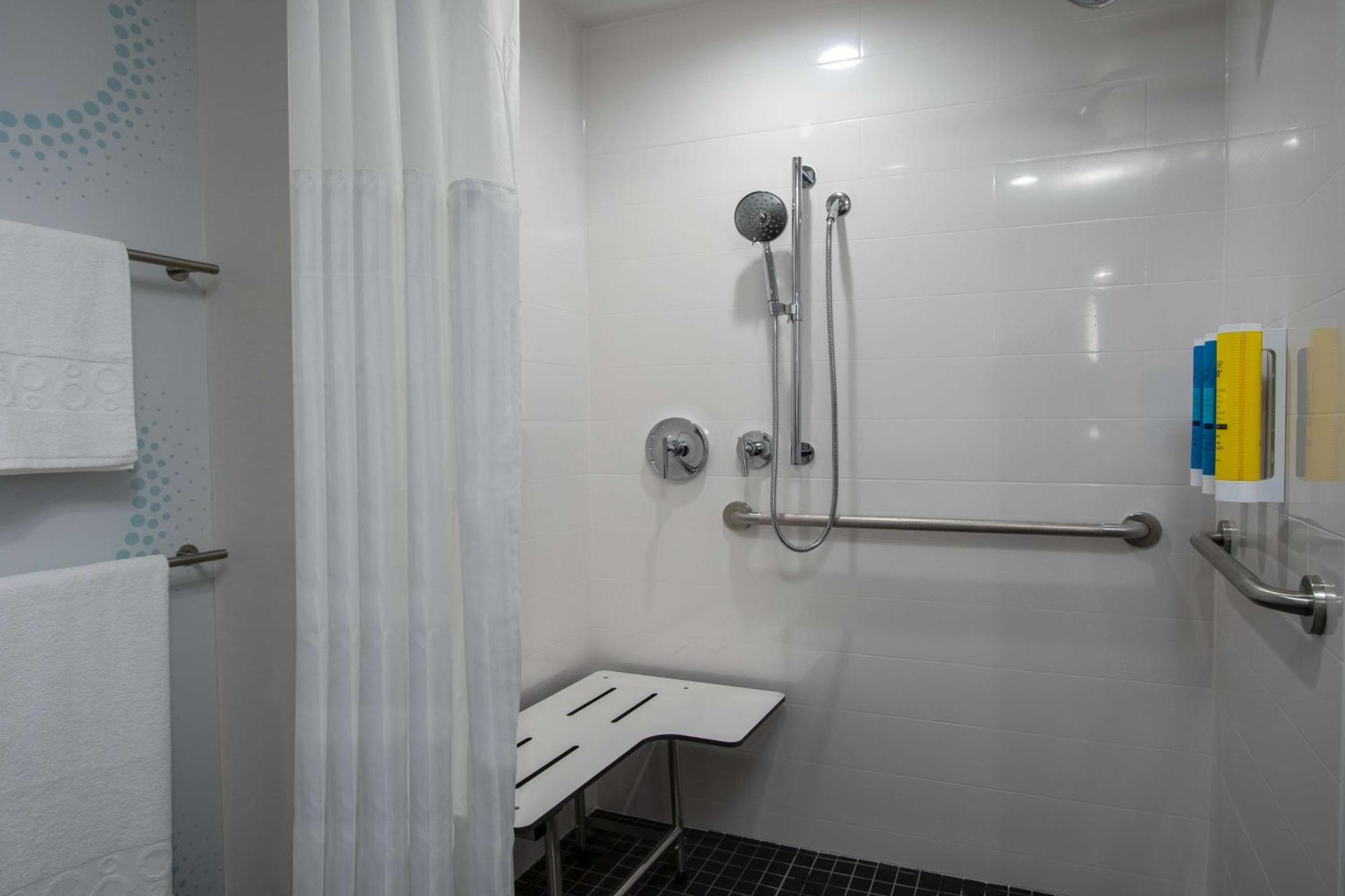 Home2 Suites By Hilton Grove City Columbus Extérieur photo