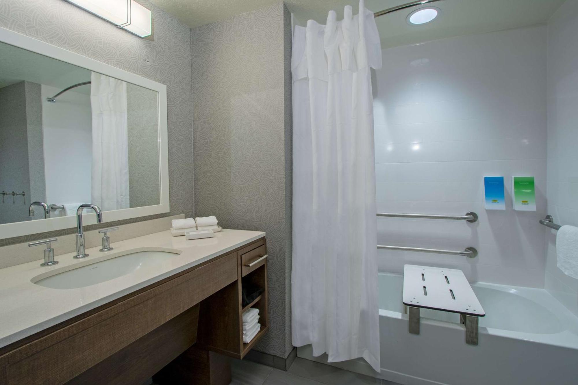 Home2 Suites By Hilton Grove City Columbus Extérieur photo